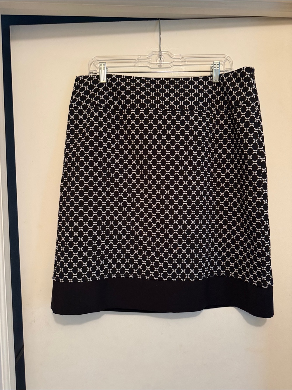 Ann Taylor Factory Black & White Geometric Mini Skirt